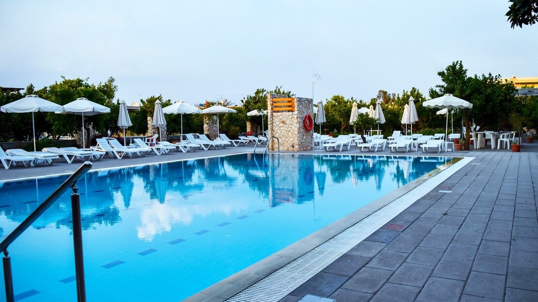 Ilyssion Holidays Apartments & Studios